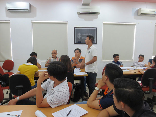 Kỹ năng bán hàng & Marketing chuyên nghiệp - FPT Services (16 & 17.05.2015)